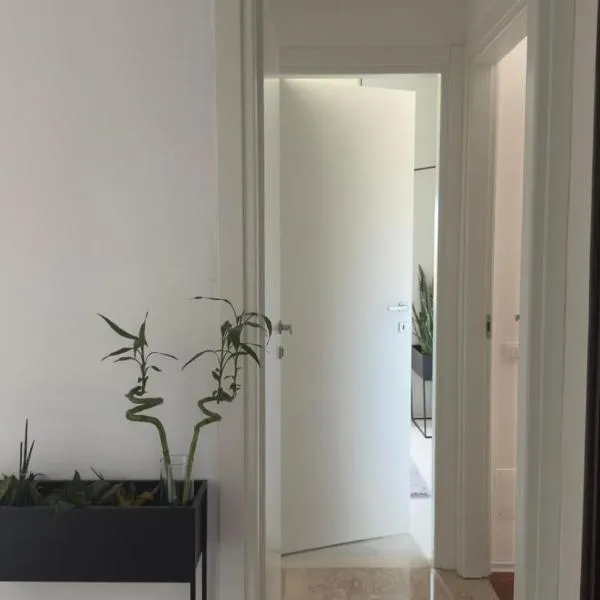 Alla Torre - Room & Private Bathroom, hotel in Treviso