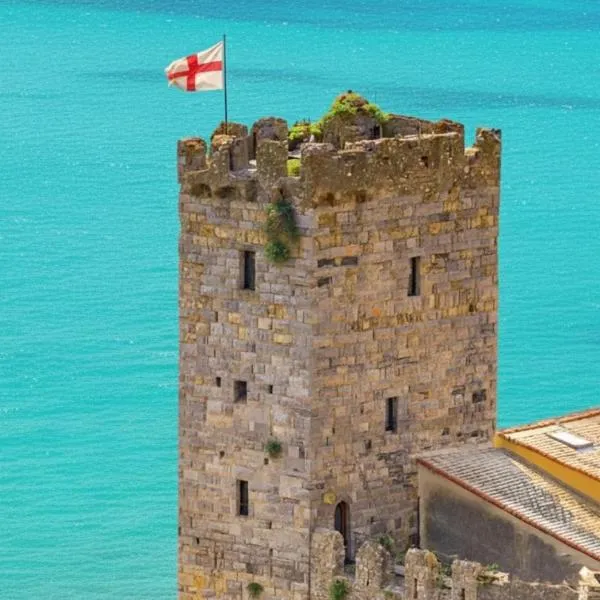 Capitolare Suite Tower, hotel in Portovenere