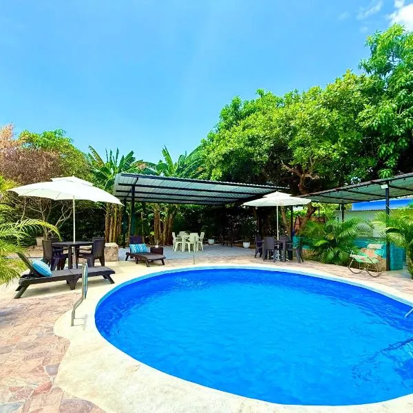 Villa Santa Casa Quinta con Piscina Privada, khách sạn ở Ricaurte