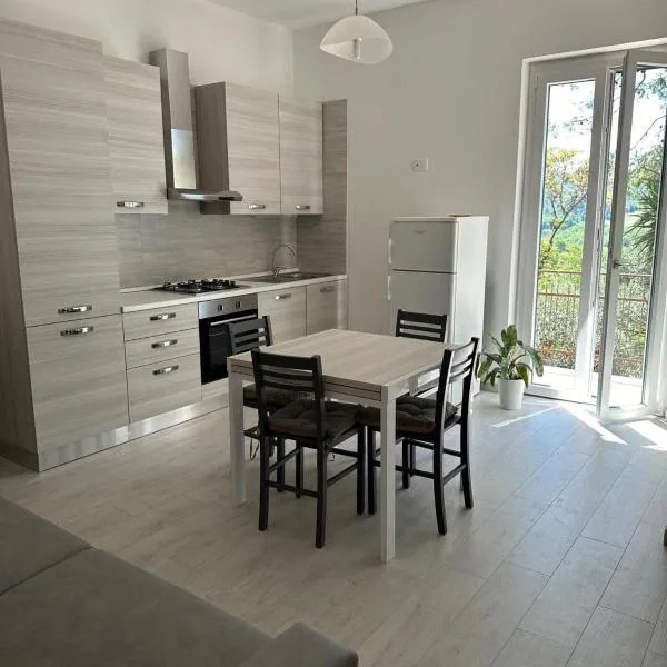 Casa vacanze Orizzonti, hotel en Pésaro