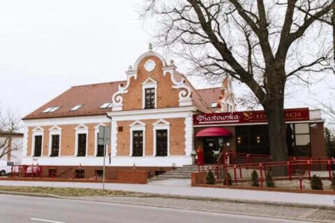 Hotel Piastowska, hotel in Chojna