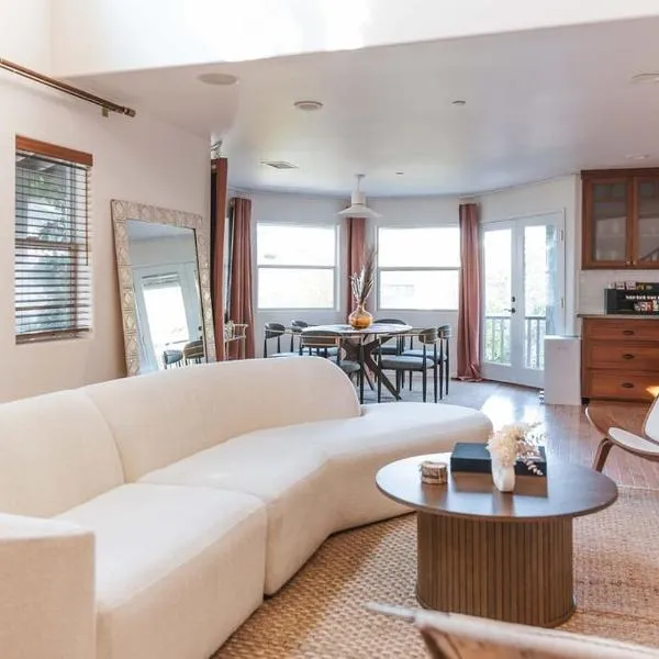 Mid-Century Modern Hillside Escape With Dome and Views