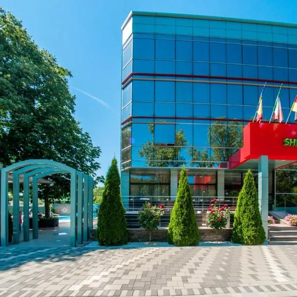 Hotel Boutique Shine, хотел в Нептун