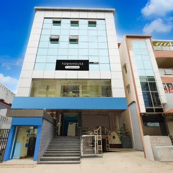 Townhouse Whitefield Railway Station Formerly Kadugudi Whitefield, hotel in Bengaluru