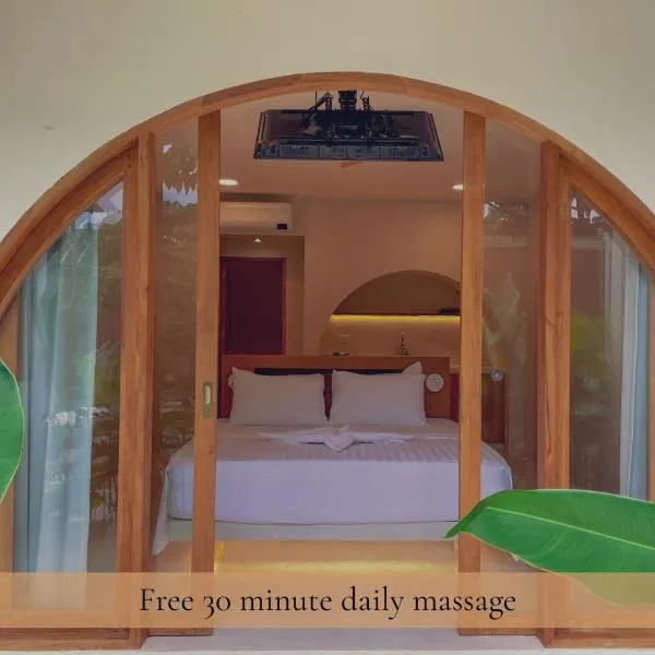 Namal Resort - Free scooter and Gym access, hotel v destinaci El Nido