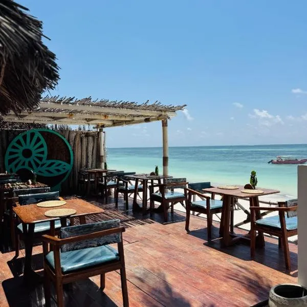 ZAN Beach House, hotel in Bwejuu