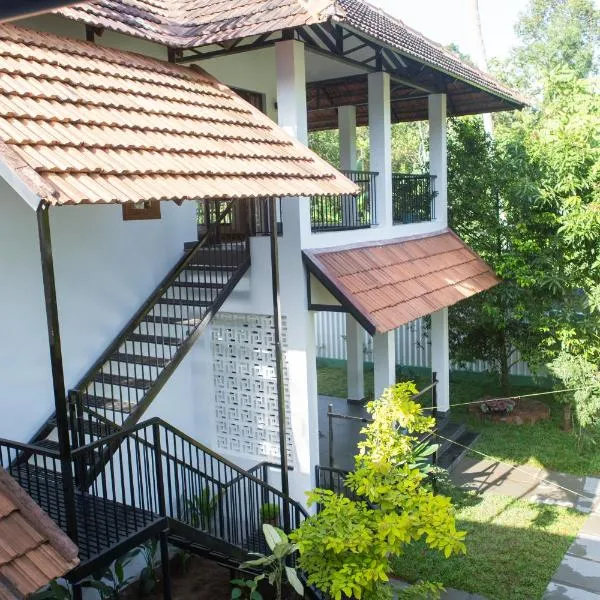 Eema Homestay Marari, hotel a Mararikulam