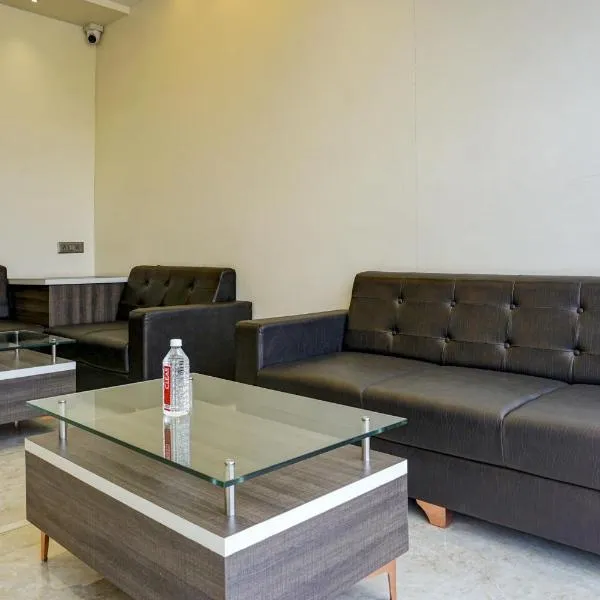 Super Townhouse Poona Royal, hotel in Pune