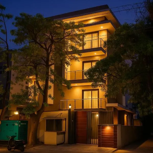 Hotel Admire Inn Sector-50 by ASPL, hotel in Noida