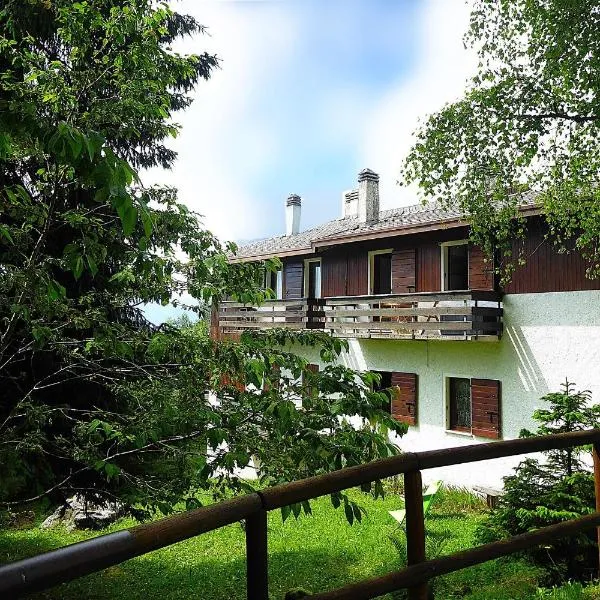 Chalet Giove, hotel in Belluno