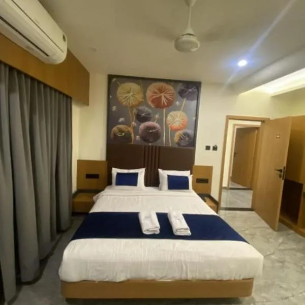 The Malay comfort- Hotel Dwarka residency, хотел в Дварка