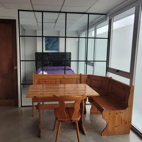 Aptos FRERS 3, hotel a Martínez
