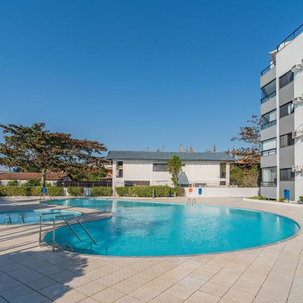 C135 Lindo apartamento em condomínio de frente para o mar - Foto 4