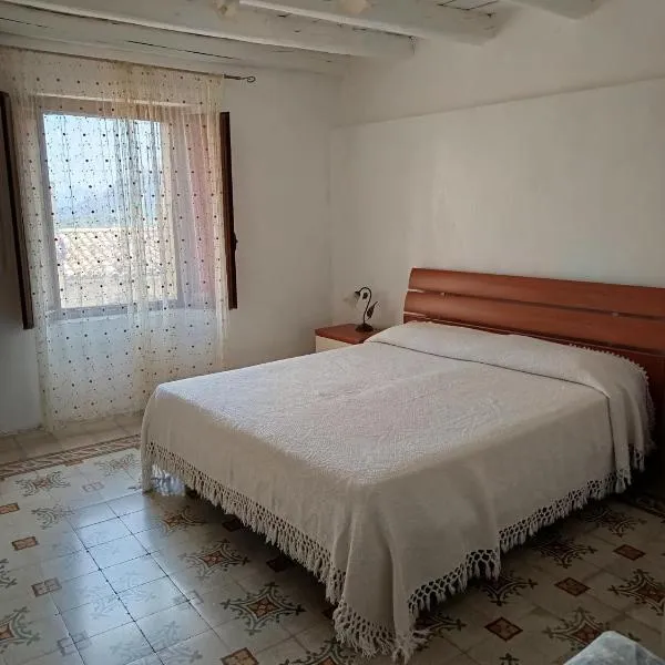 Casa Bainsizza, hotel in Isnello