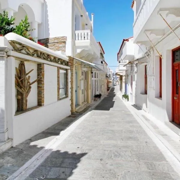 Chora Sea Nest, 2-BDR Flat in Andros Town, hotel di Ándros