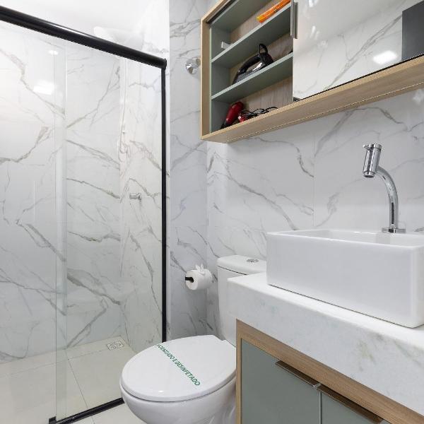 Flat com Piscina Privativa