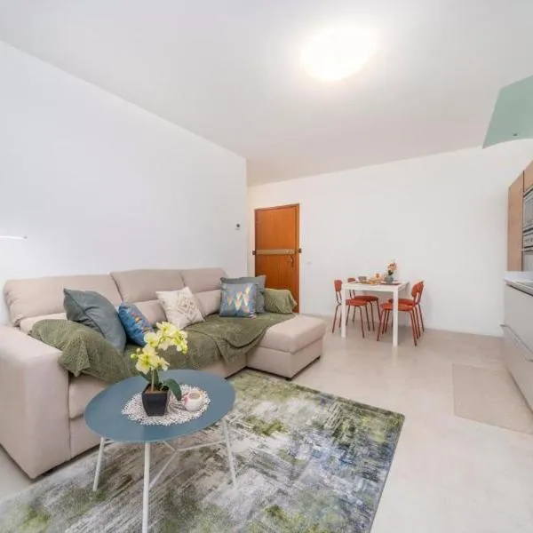 Mirella's cute place Udine, hotel in Udine