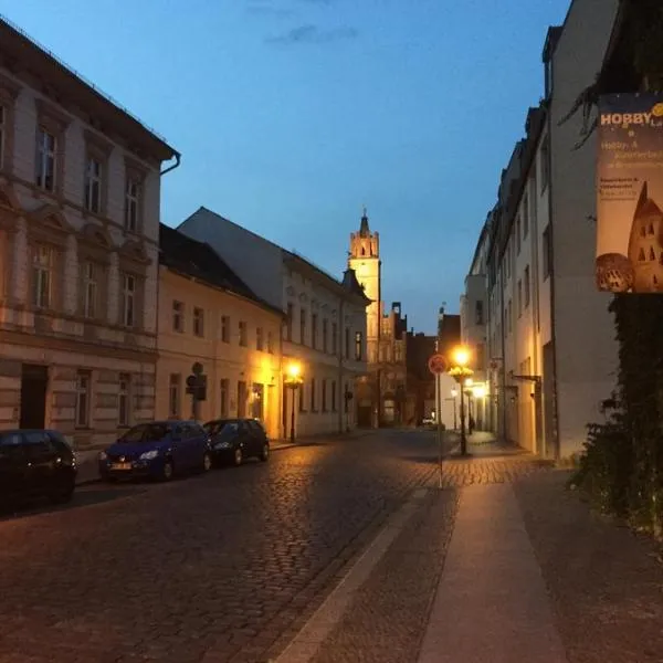 Rathaus-Pension 1685, hotel v destinaci Brandenburg