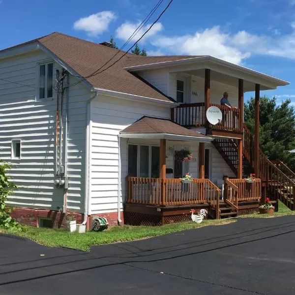 Maison l'héritage, hotel v destinaci LʼAnse-Saint-Jean