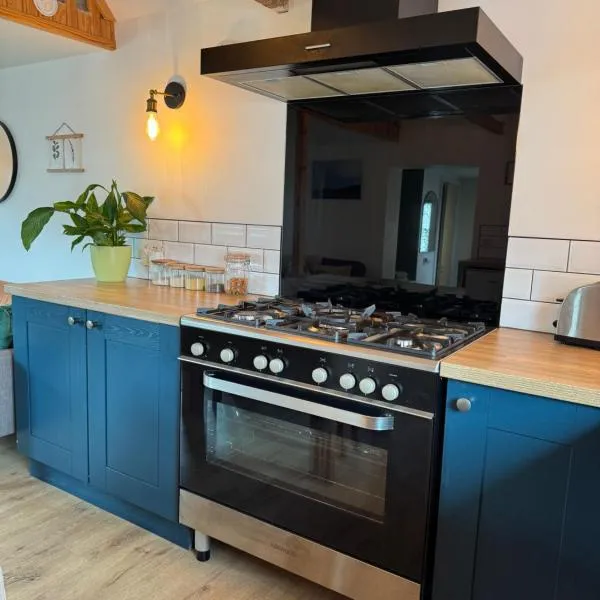 Braelea cozy - country out building with mezzanine, hotel v destinaci Hamnavoe
