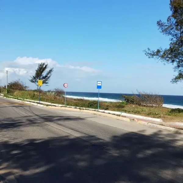 Pousada recanto das ondas، فندق في ساكاريما