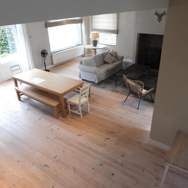 Ô lit de l'Ourthe, ξενοδοχείο σε Hotton