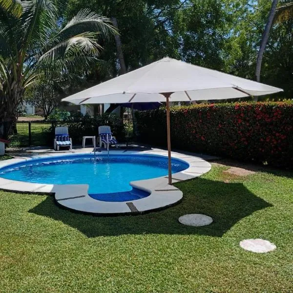 Manzanillo में, होटल La Casa del Mar, Club Santiago with a private pool