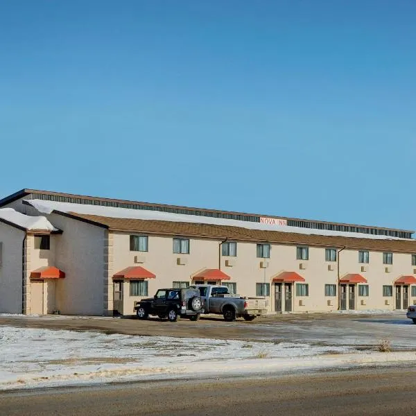 Nova Inn Kindersley, готель у місті Kindersley