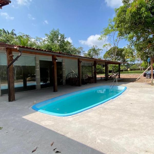 Linda Casa em Condomínio