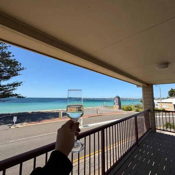 Tumby Bay Hotel Seafront Apartments, hotel en Tumby Bay