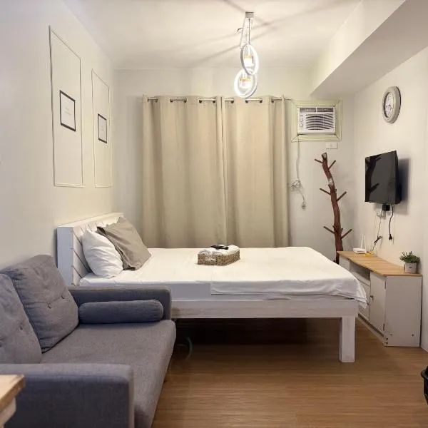 Studio Unit at Pine Suites Tagaytay, hotel in Tagaytay