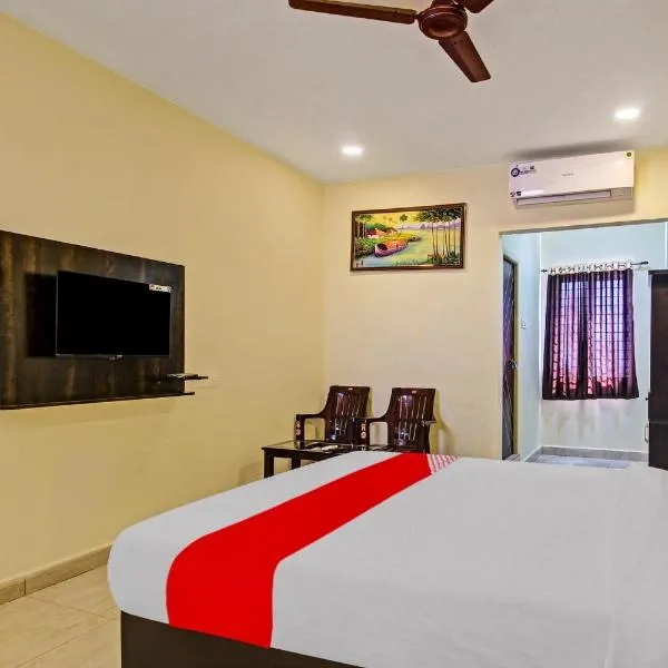 Hotel O Lakshmi Royal Inn, hotel in Warangal