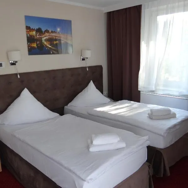 Hotel Relax, hotel in Słubice