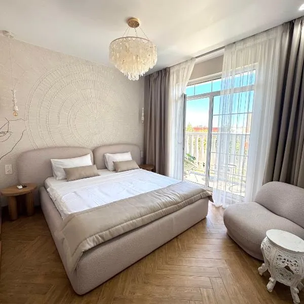 Residential complex New England, hotel in Kyiv