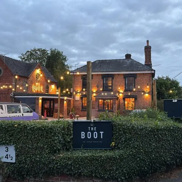 The Boot Inn, hotel in Flyford Flavel