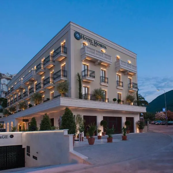 Hotel Moskva, hotel em Budva