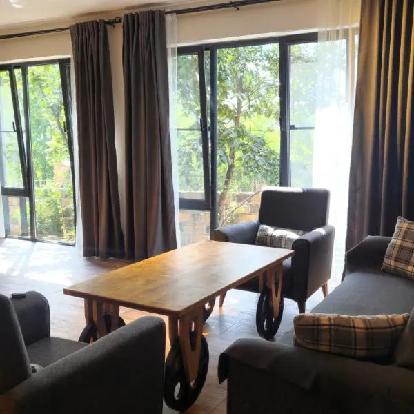 Chill out Zone , villa with 4 bedrooms, whole apartment, апартамент целиком, hotel di Dilijan