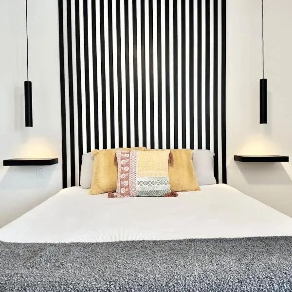 Lévis Center - New Studio #1 - AC, hotel u gradu Levi