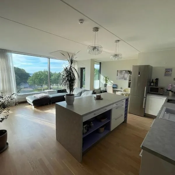 Stunning sunsets of Tallinn, hotel din Tallinn