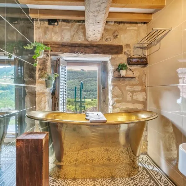 The Cowshed, hotel in Llangollen