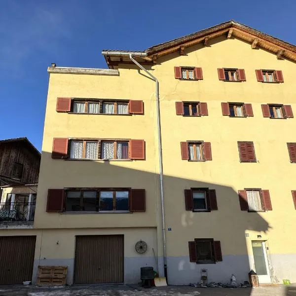 Jonnys Paradisli, hotel in Reams