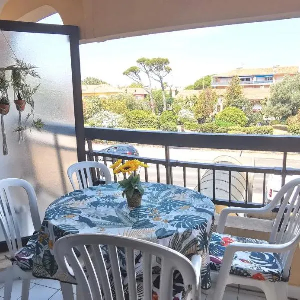 Location Fréjus Plage, hotel en Fréjus