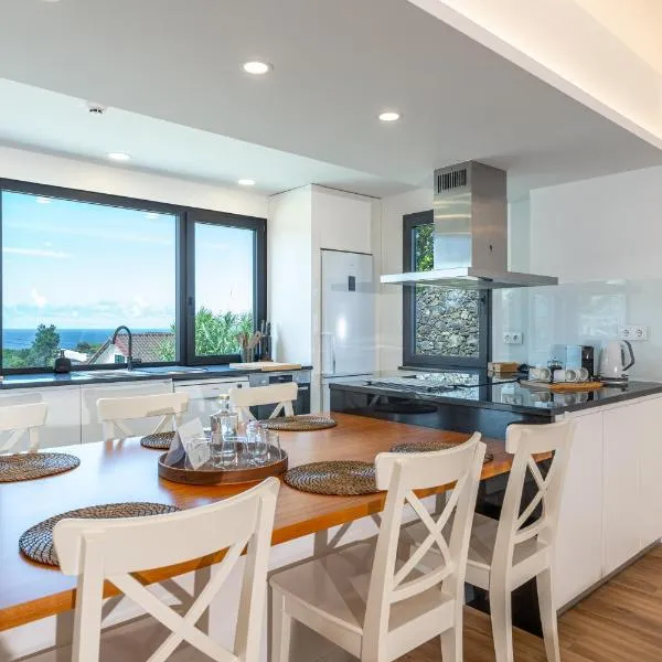 Ápice - by Azores Green Villas, khách sạn ở São Vicente Ferreira