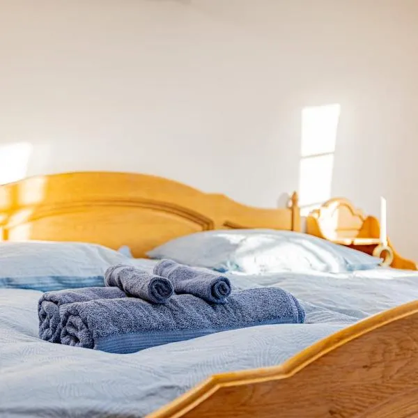 Ferienwohnung Rosengarten, hotel in Allmuthshausen