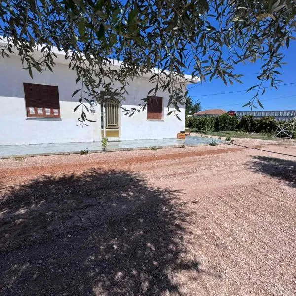 PANKO Suite, hotel en Dhímitra