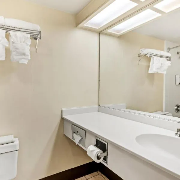 Red Roof Inn Yuba City Bonanza - Marysville, hotel em Yuba City