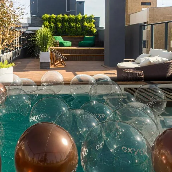 Estudio OXYGEN 34 Curitiba, khách sạn ở Curitiba