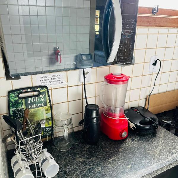 Apartamento com piscina e acesso exclusivo à praia Ambiente confortável, com colchões e travesseiros de qualidade, em uma localização estratégica, perto de tudo para você aproveitar sem precisar de carro - Foto 3