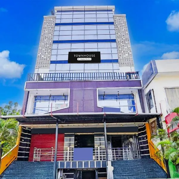 Super Townhouse Zero Mile Gandhi Setu Formerly Classic Court, hotel in Gulzārbāgh