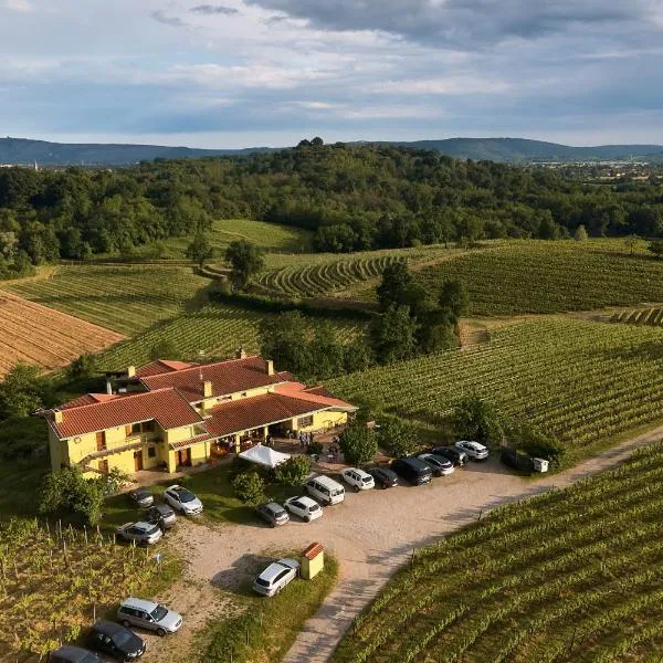 Nema, hotel em Mossa